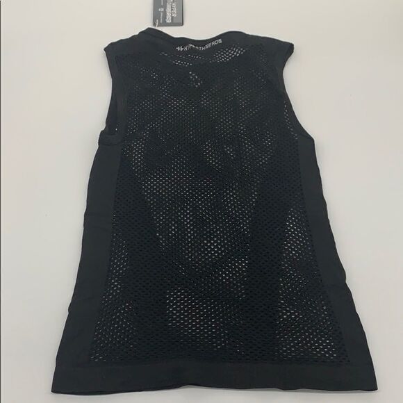 Hyper Threads Spider Top - Picture 2 of 4